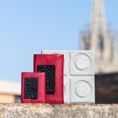 Barcelona multi tile Wallet