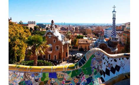 BARCELONA/GAUDÍ/CALPA ROUTE: THE FAUNA OF THE GENIUS