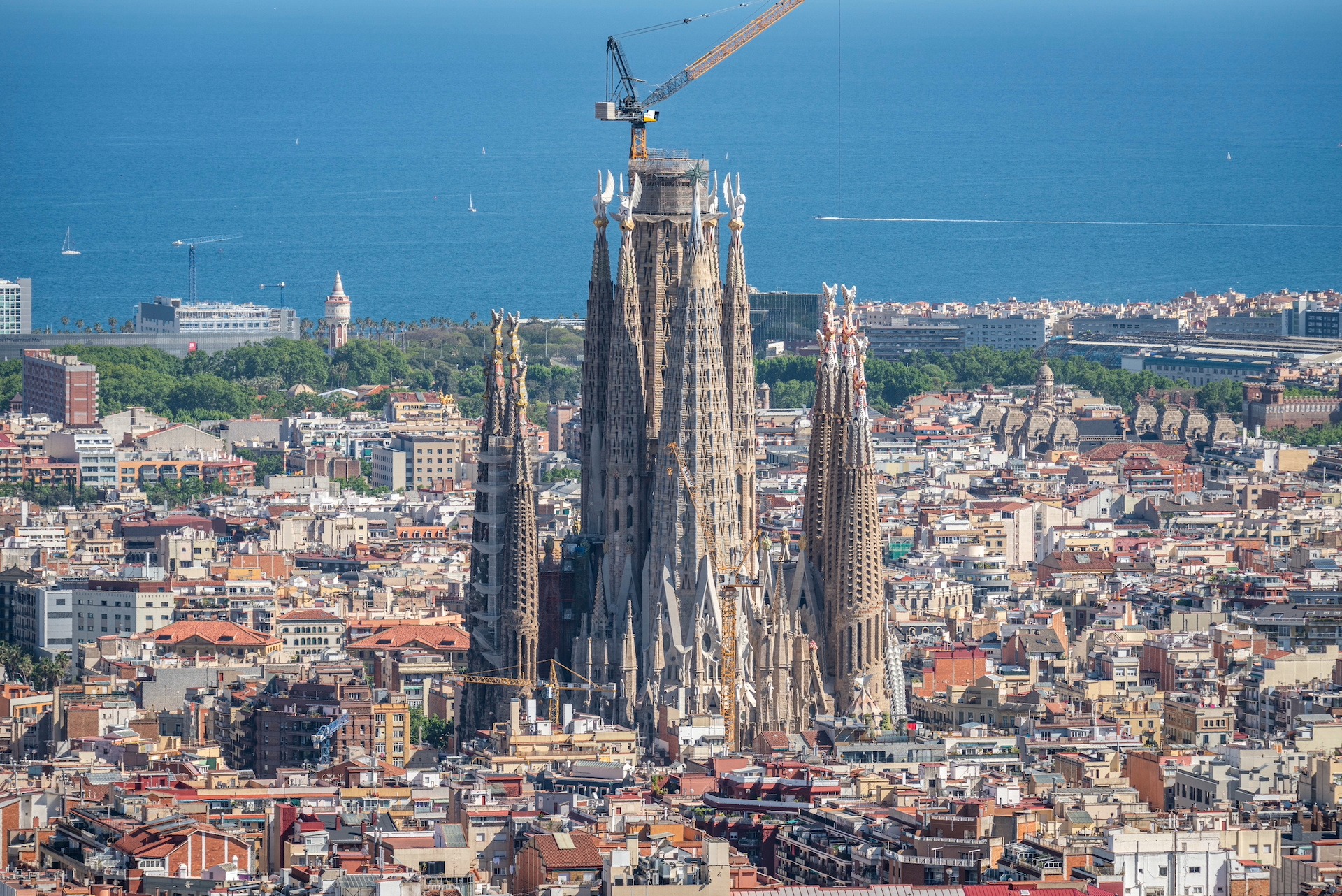 https://sagradafamilia.org/es/galeria-fotografica